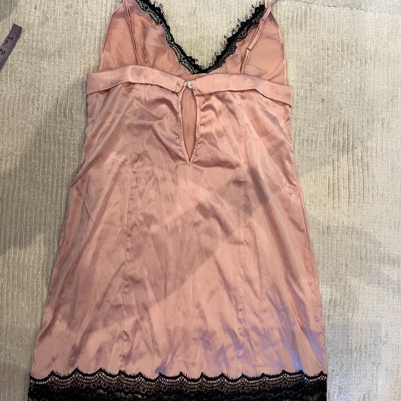 Lace Pink Babydoll - Picture 5 of 6